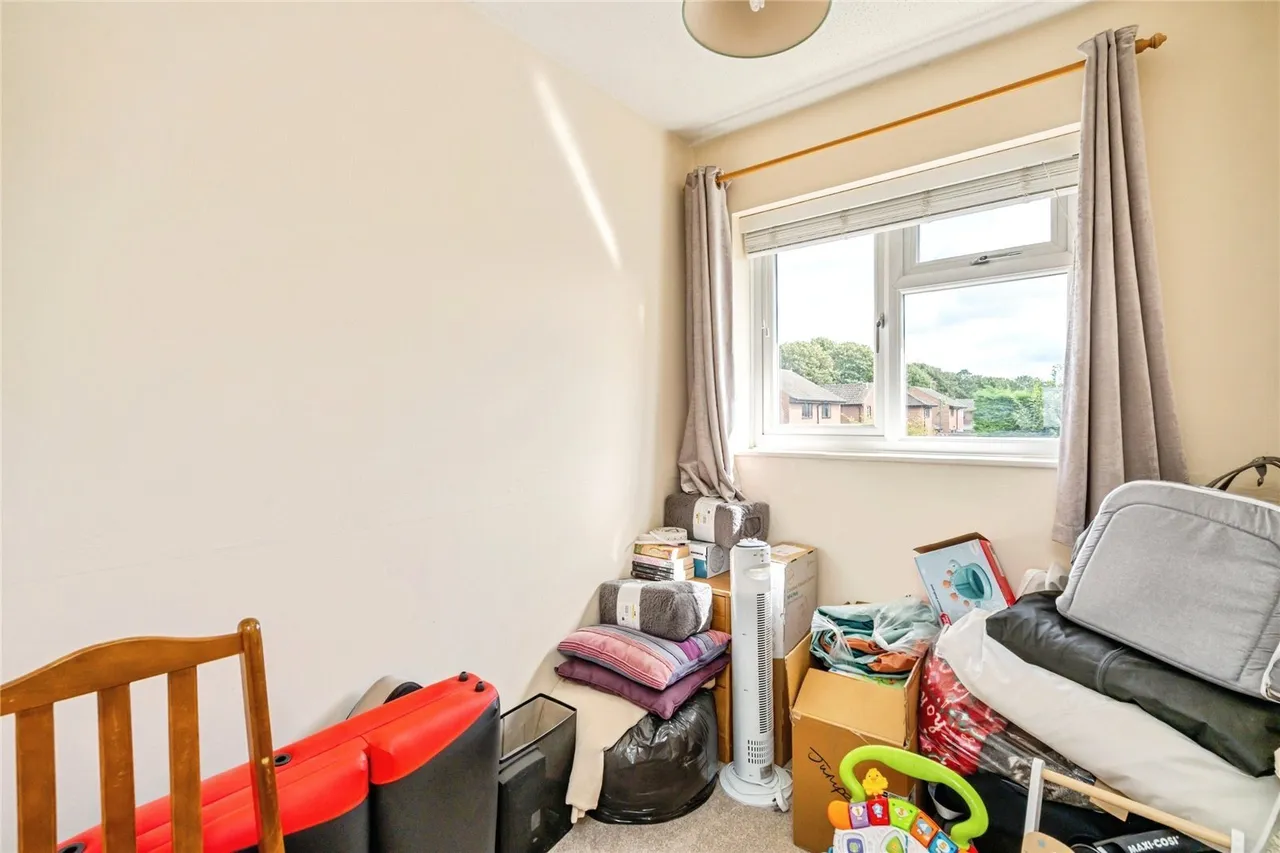 Springfield Close, Chichester, PO18, photo 11