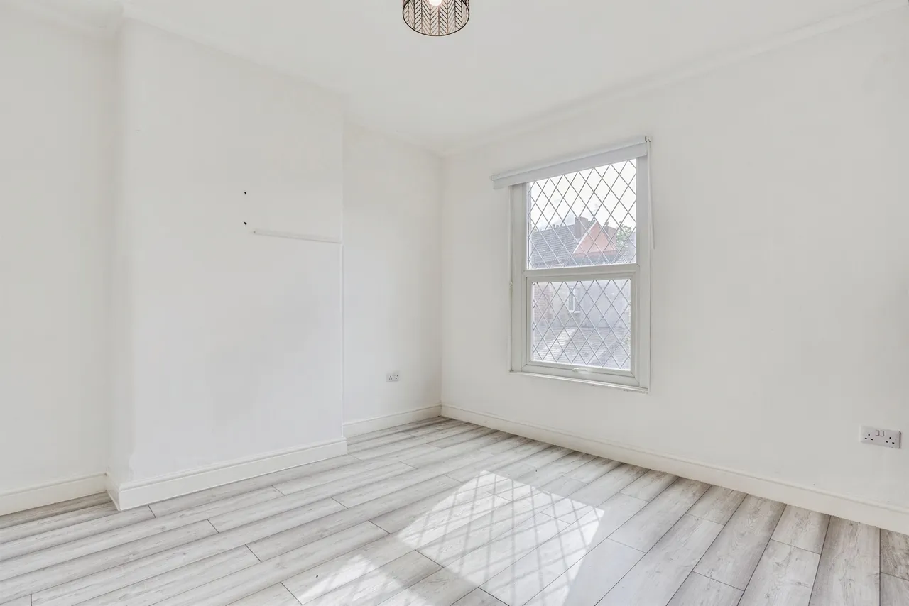 Clarion Street, Wakefield, WF1, photo 9