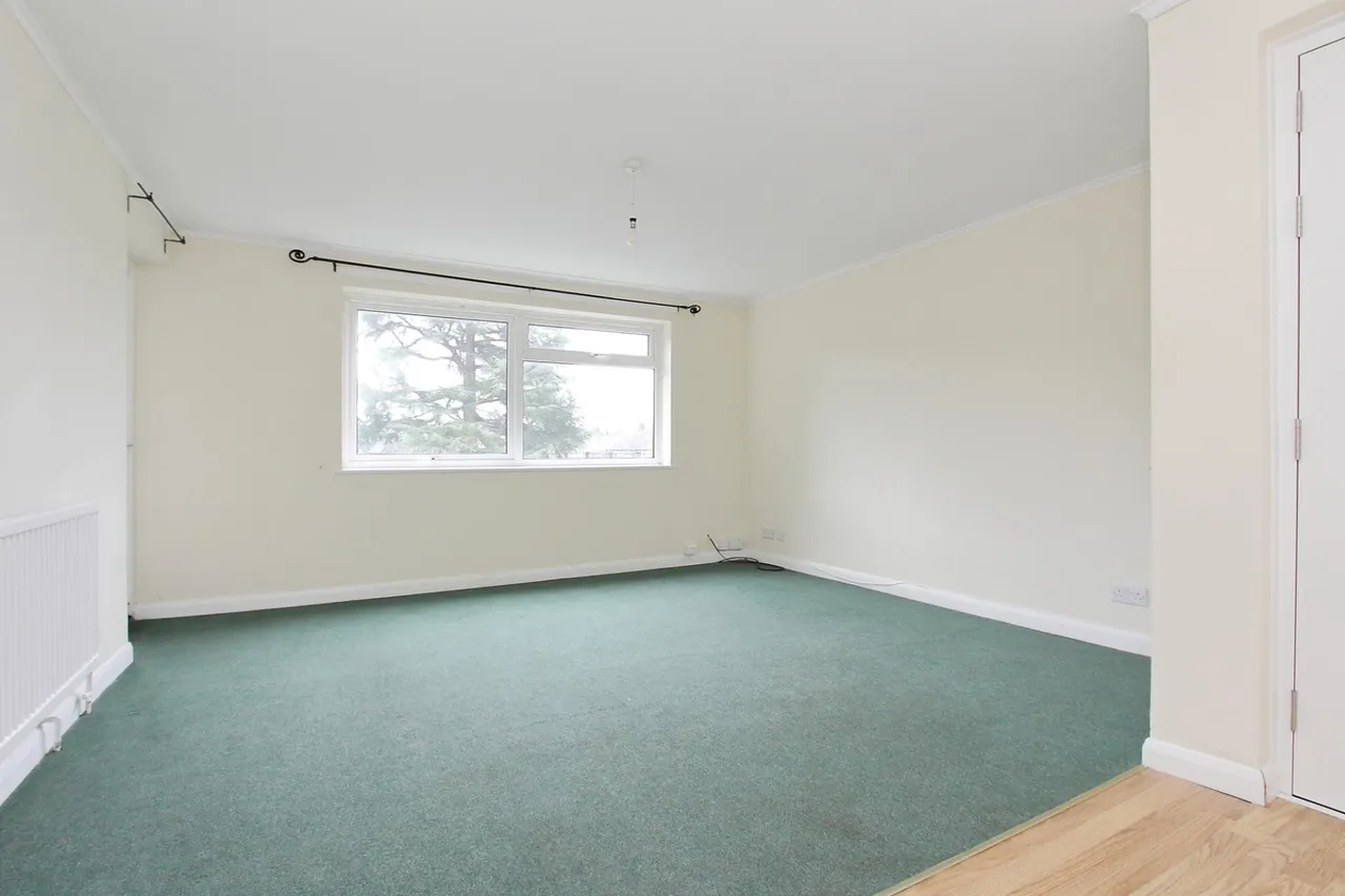 The Elms, Andover, SP10, photo 4