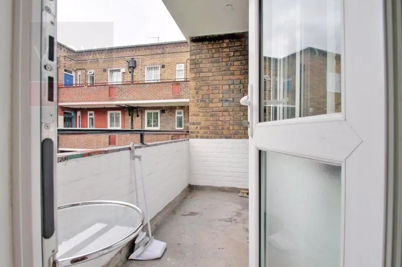 Tabard Garden Estate, London SE1 1YX, photo 6