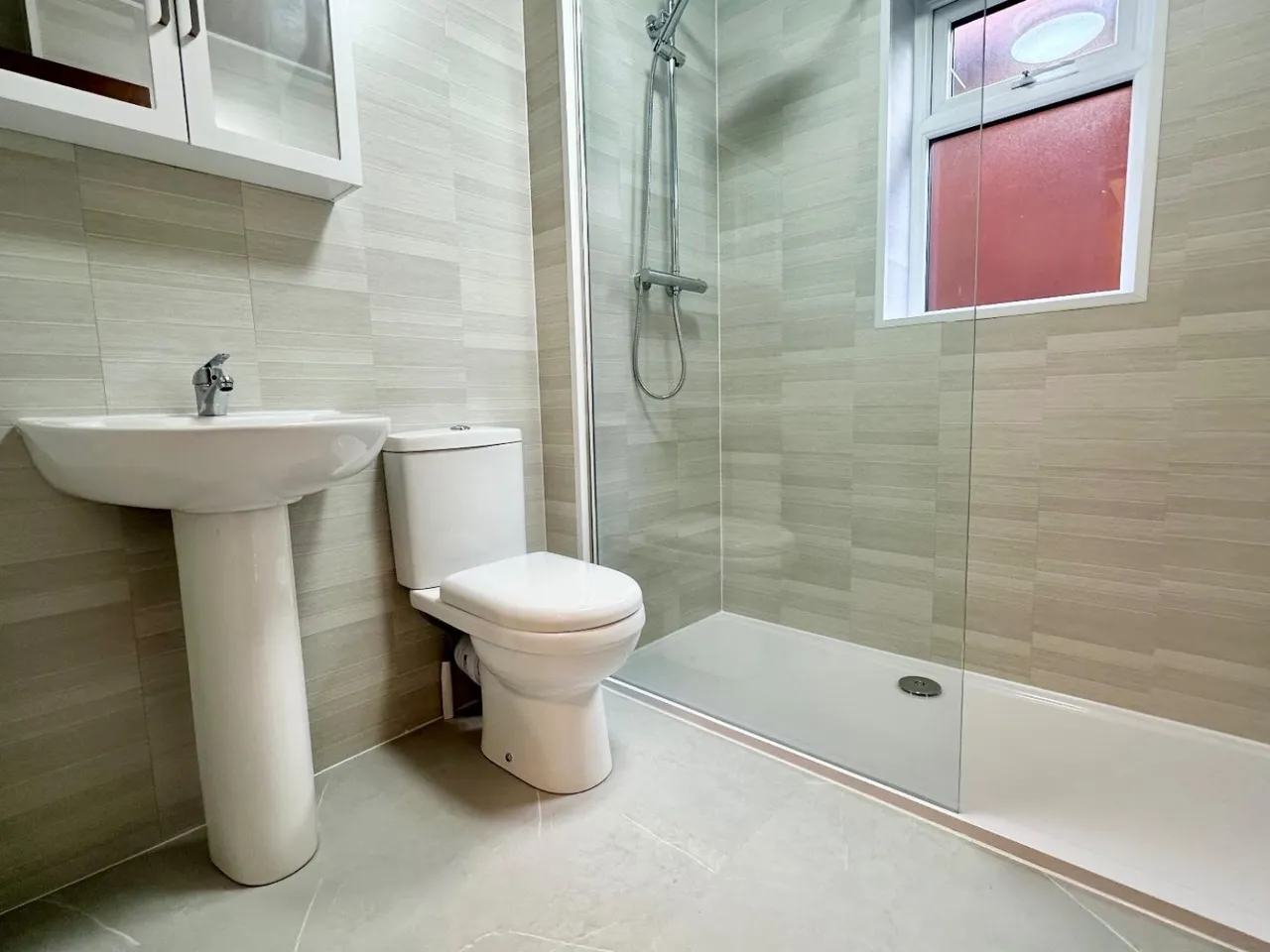 Carmont Court, South Shore, FY4, photo 5