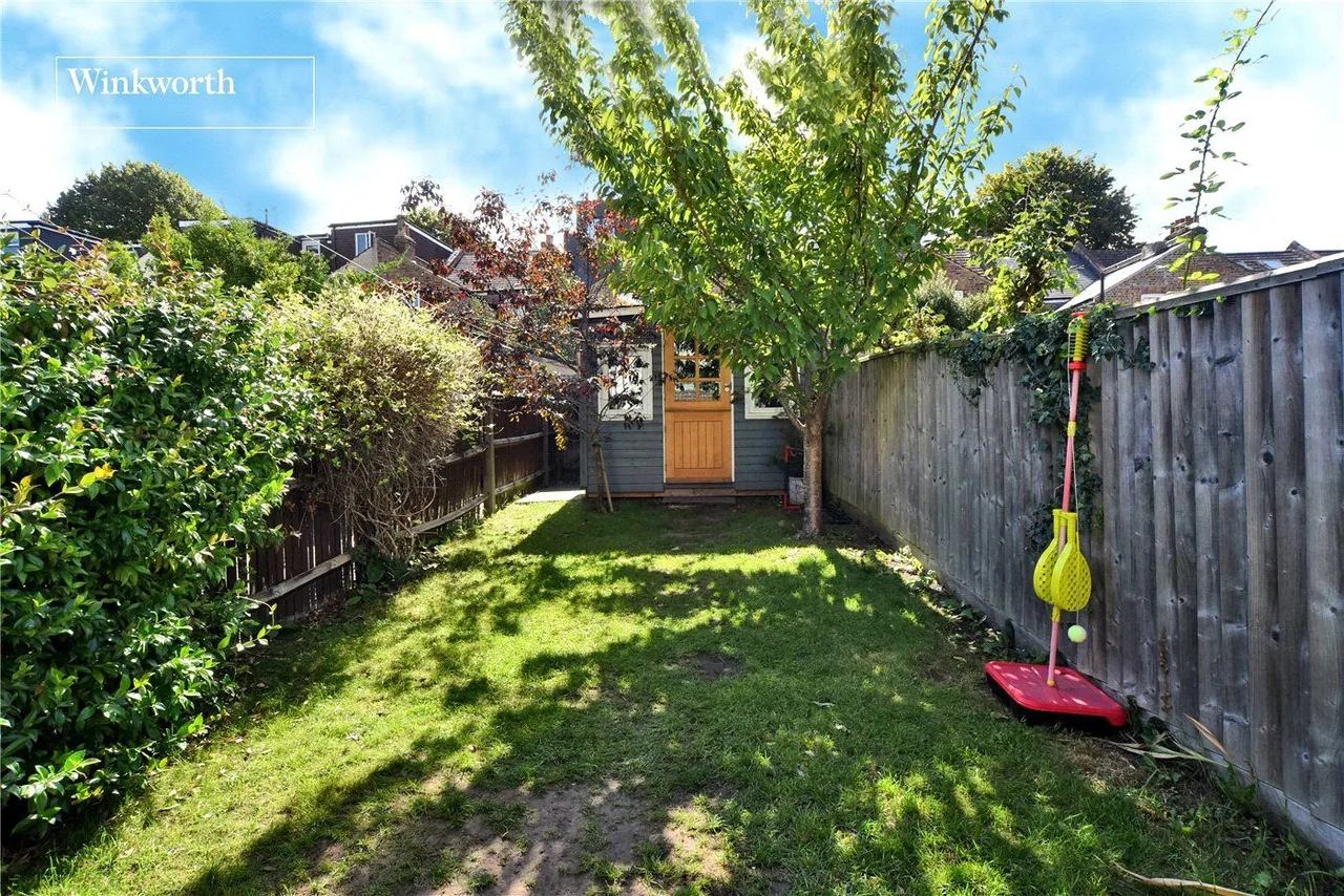 Tharp Road, Wallington, SM6, photo 15