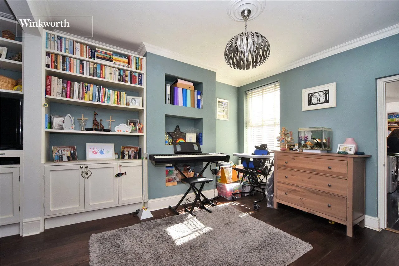 Tharp Road, Wallington, SM6, photo 4