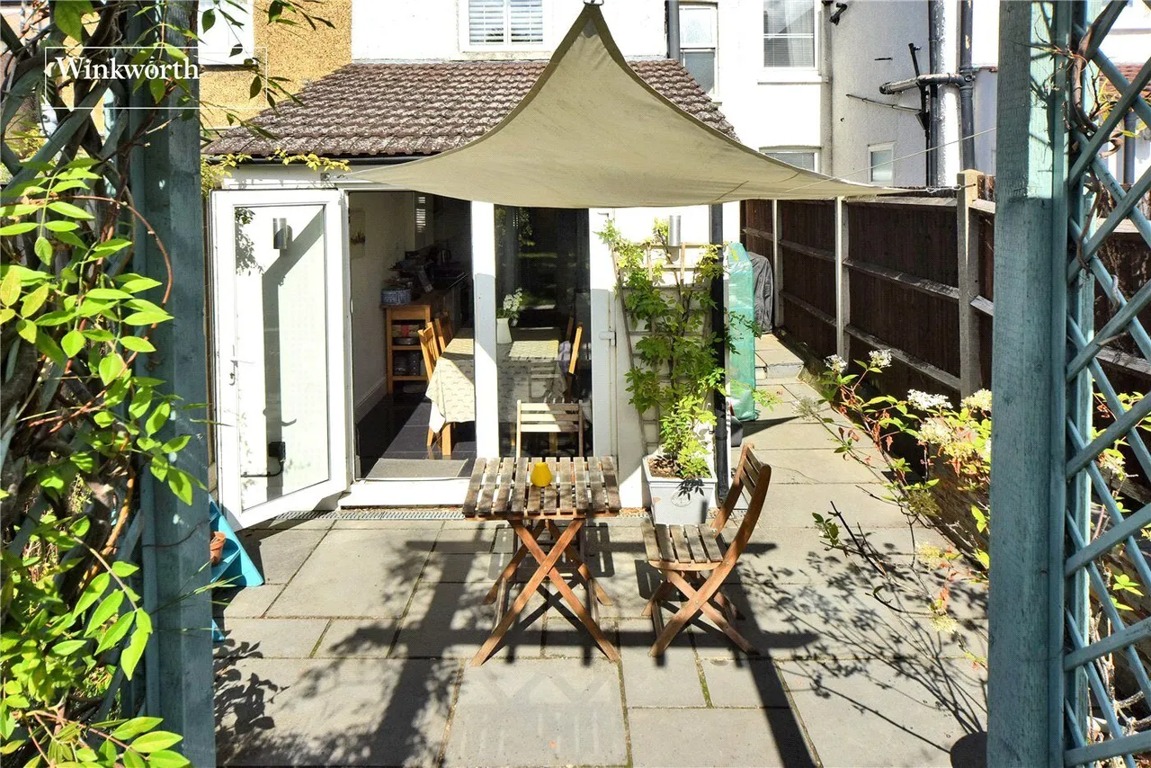 Tharp Road, Wallington, SM6, photo 16