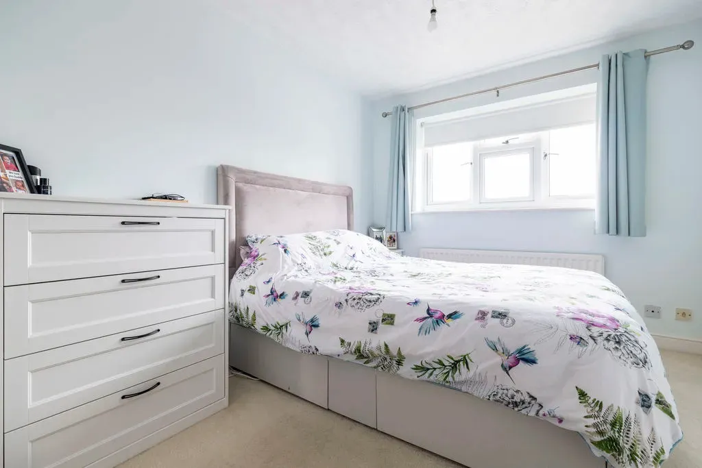 Trafalgar Avenue, Bletchley, Milton Keynes, Buckinghamshire, MK3 7UP, photo 4