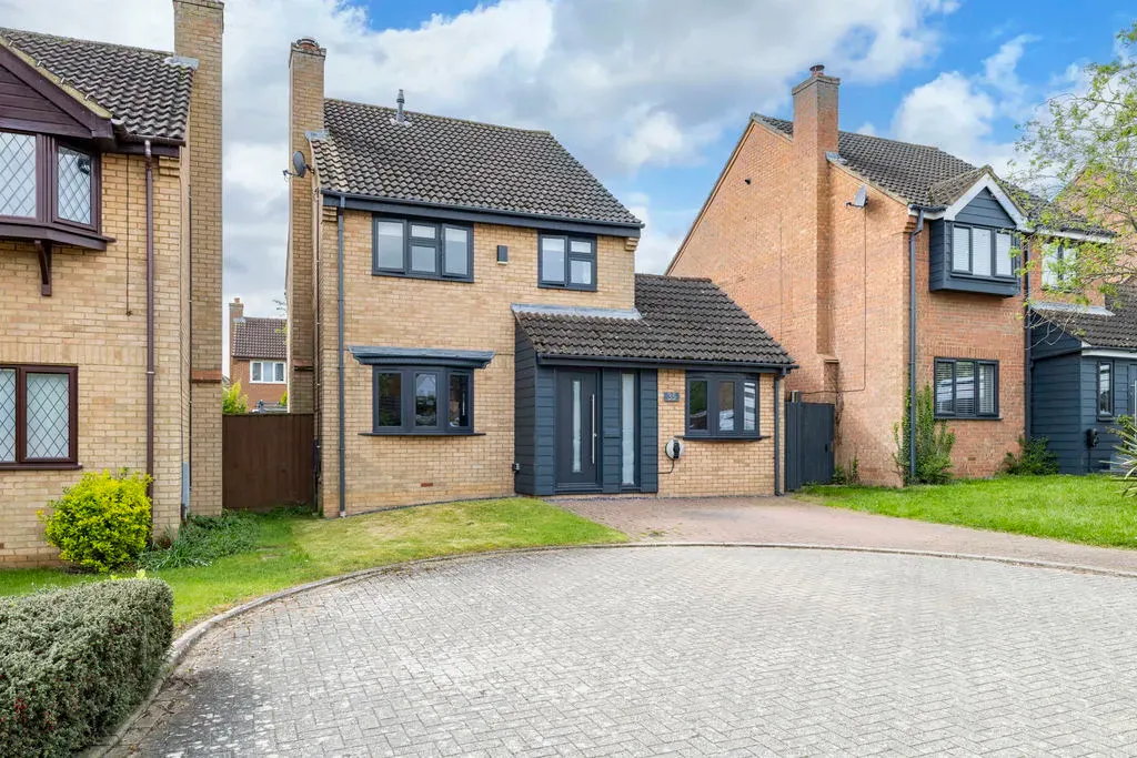 4 bed house for sale — Trafalgar Avenue, Bletchley, Milton Keynes, Buckinghamshire, MK3 7UP