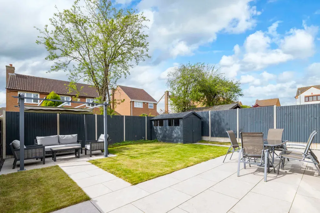 Trafalgar Avenue, Bletchley, Milton Keynes, Buckinghamshire, MK3 7UP, photo 11