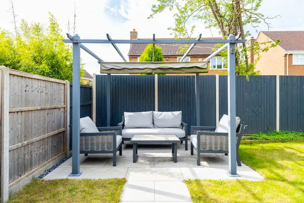 Trafalgar Avenue, Bletchley, Milton Keynes, Buckinghamshire, MK3 7UP, photo 13