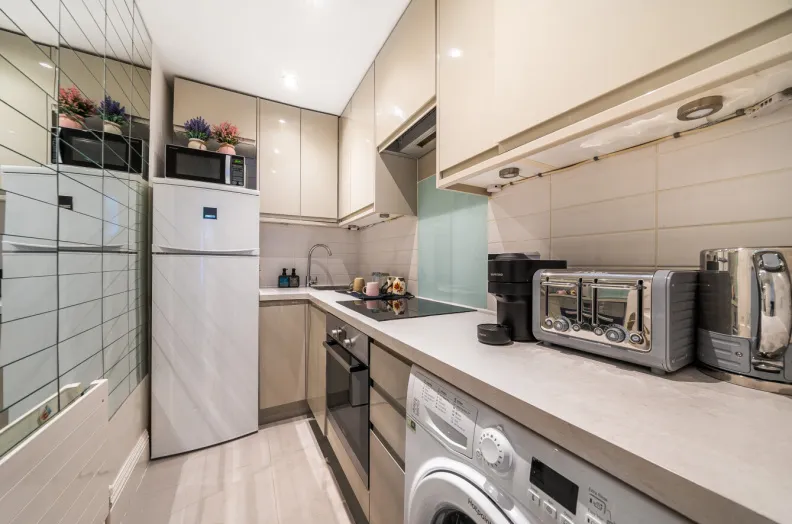 Old Brompton Road, Earl's Court, SW5, photo 4