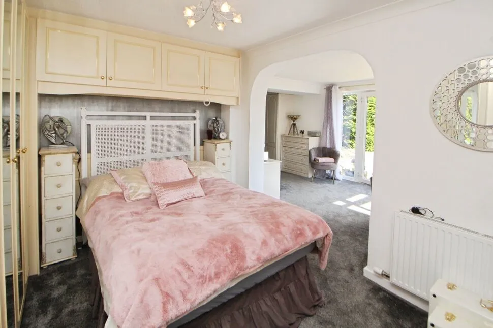 Heath Road, Glossop, Derbyshire, SK13, photo 8