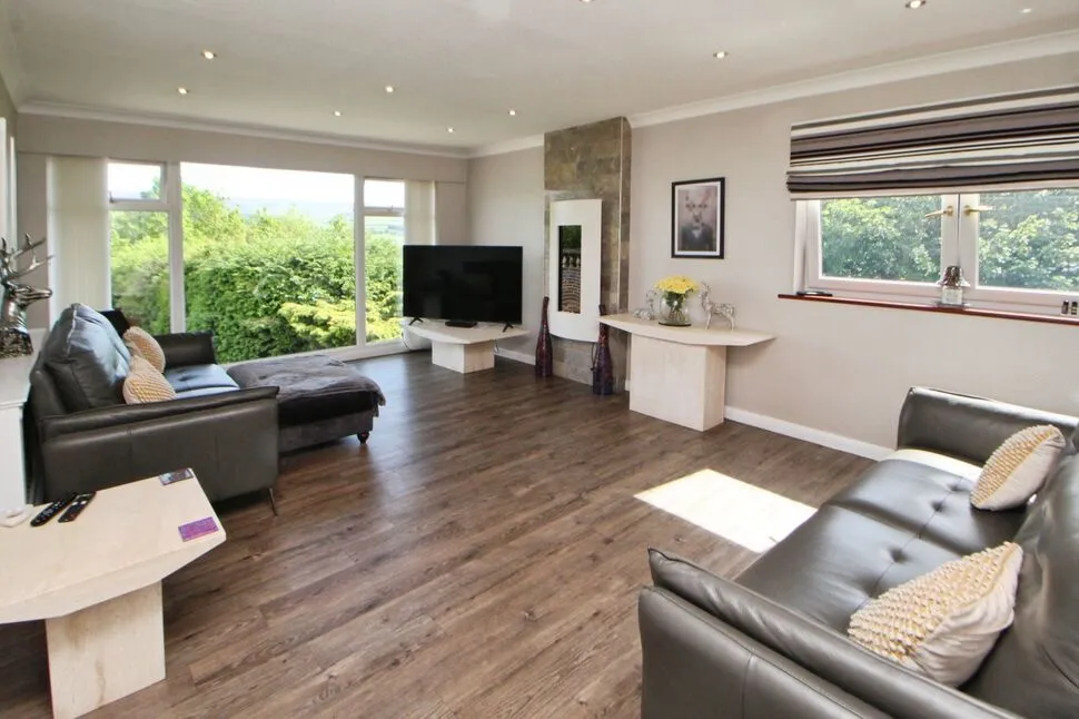 Heath Road, Glossop, Derbyshire, SK13, photo 4