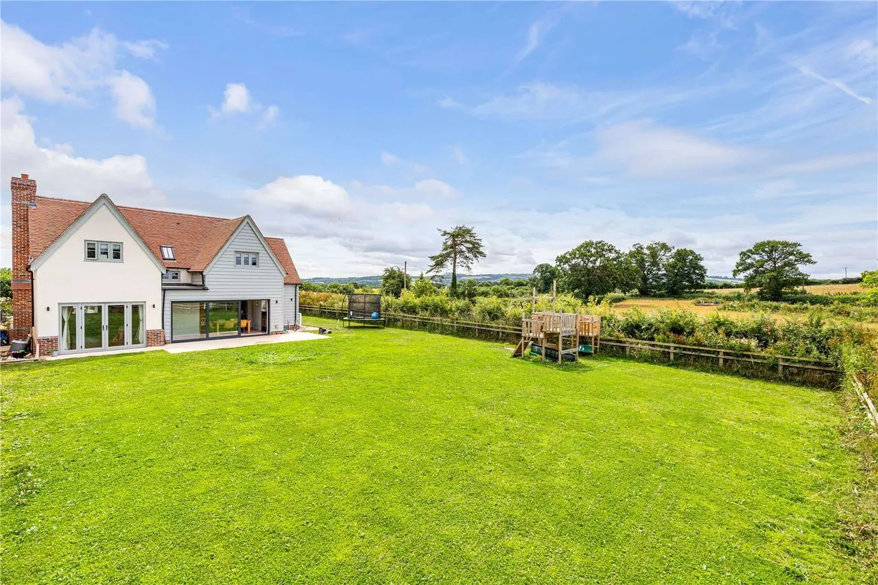 Thorverton, Exeter, Devon, EX5 5JL, photo 2