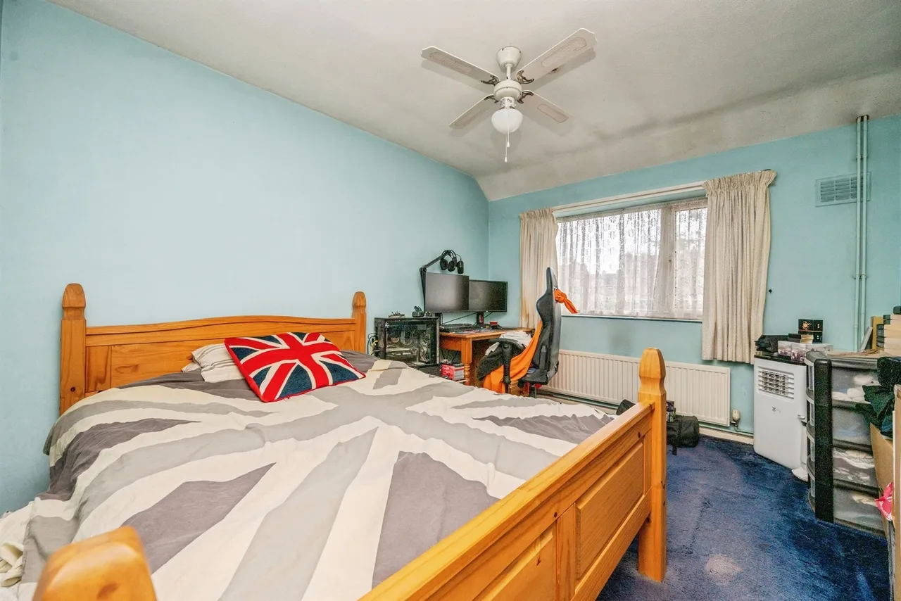 Oakenshaw Road, Redditch, photo 8