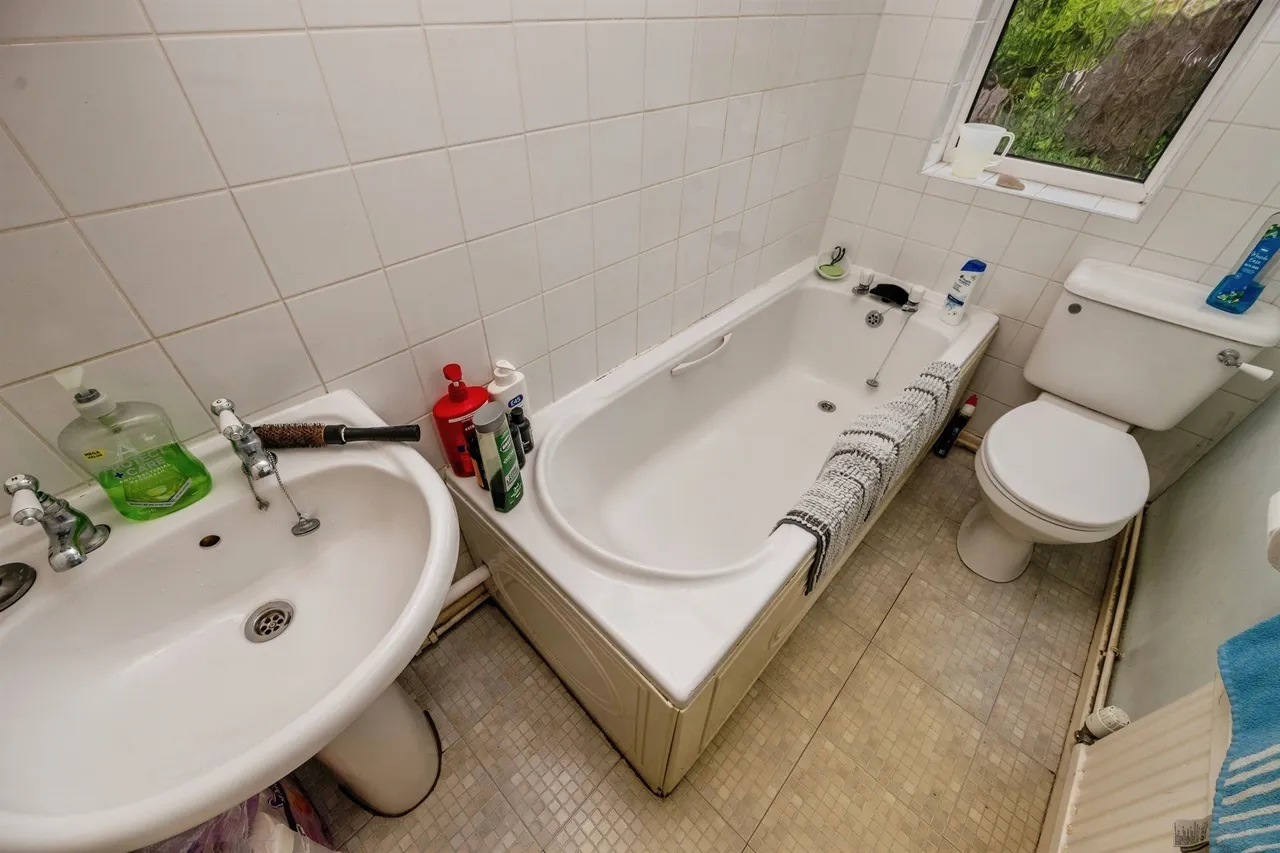 Oakenshaw Road, Redditch, photo 10