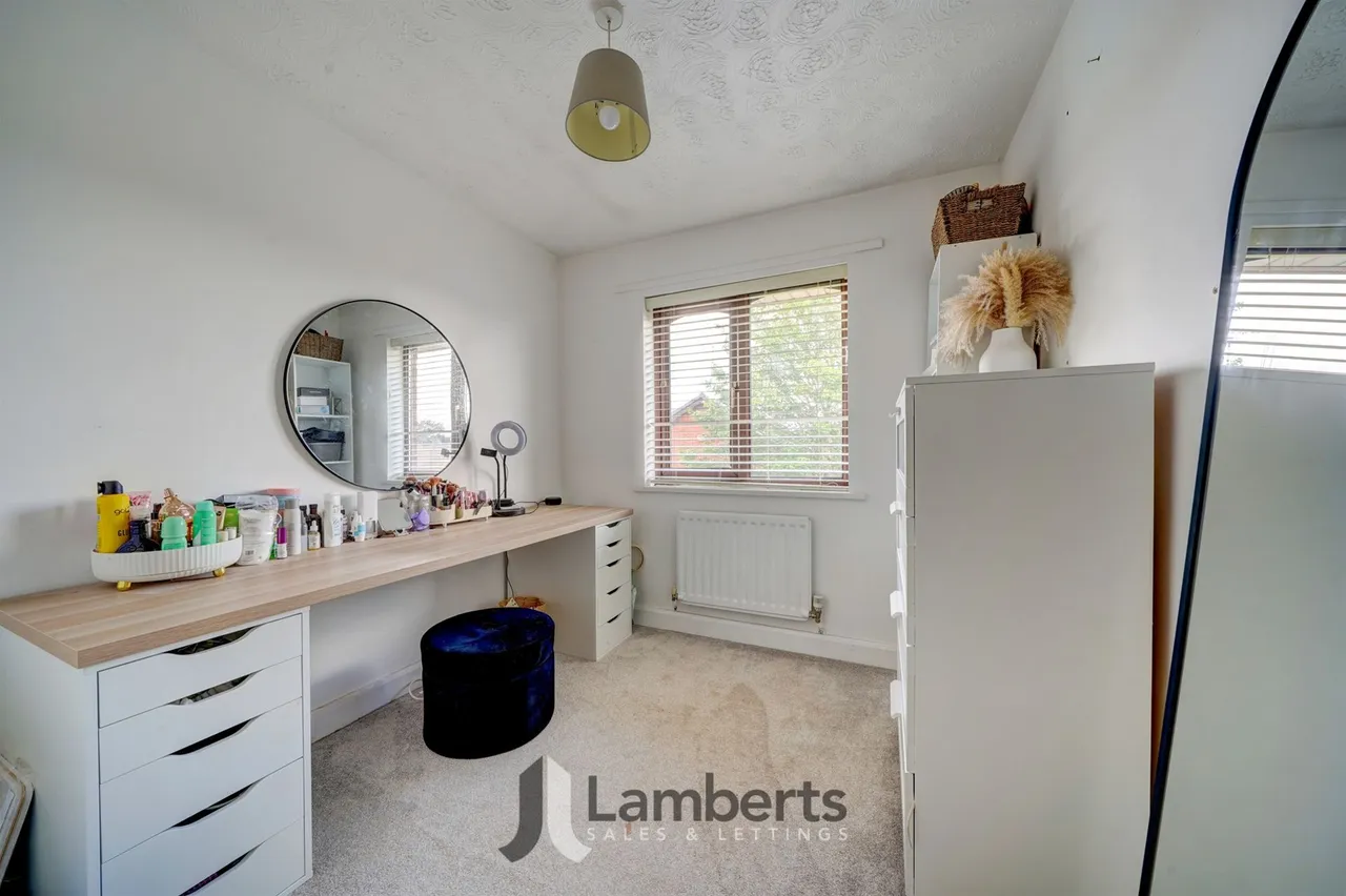 46 Longfellow Close, Redditch, photo 18