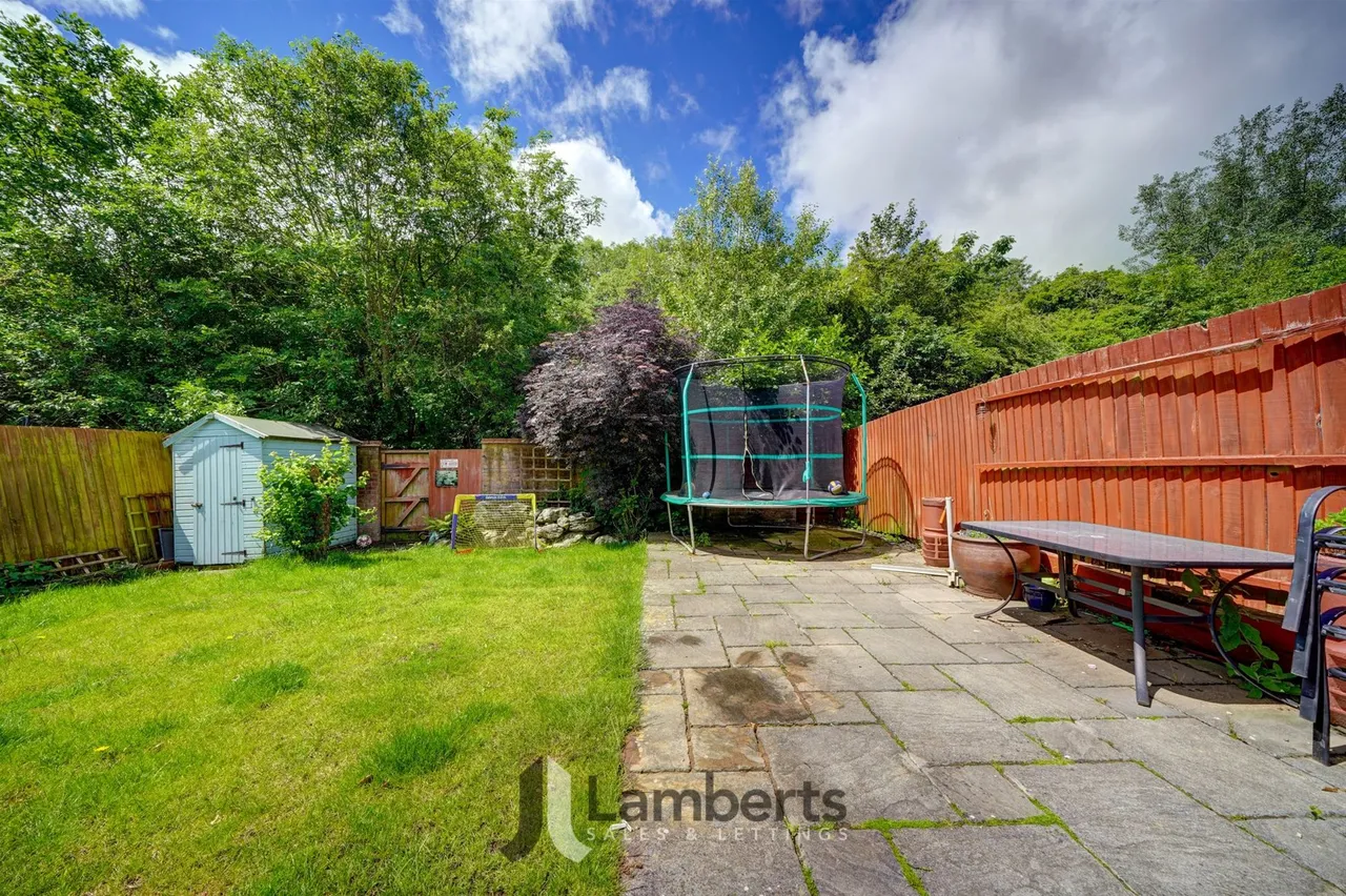 46 Longfellow Close, Redditch, photo 22