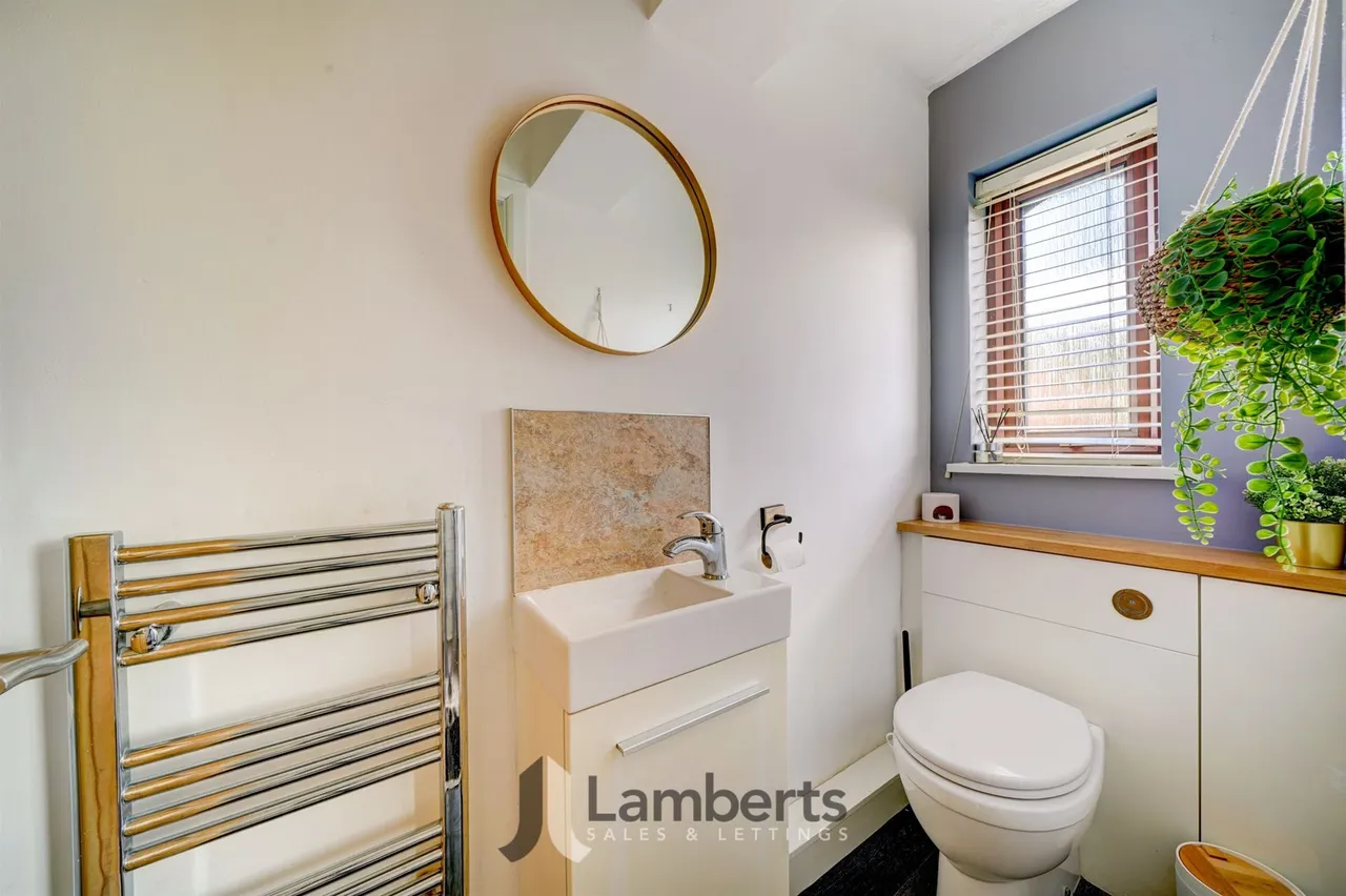 46 Longfellow Close, Redditch, photo 7