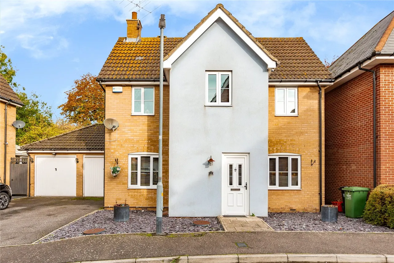 3 bed house for sale, Basildon, SS13