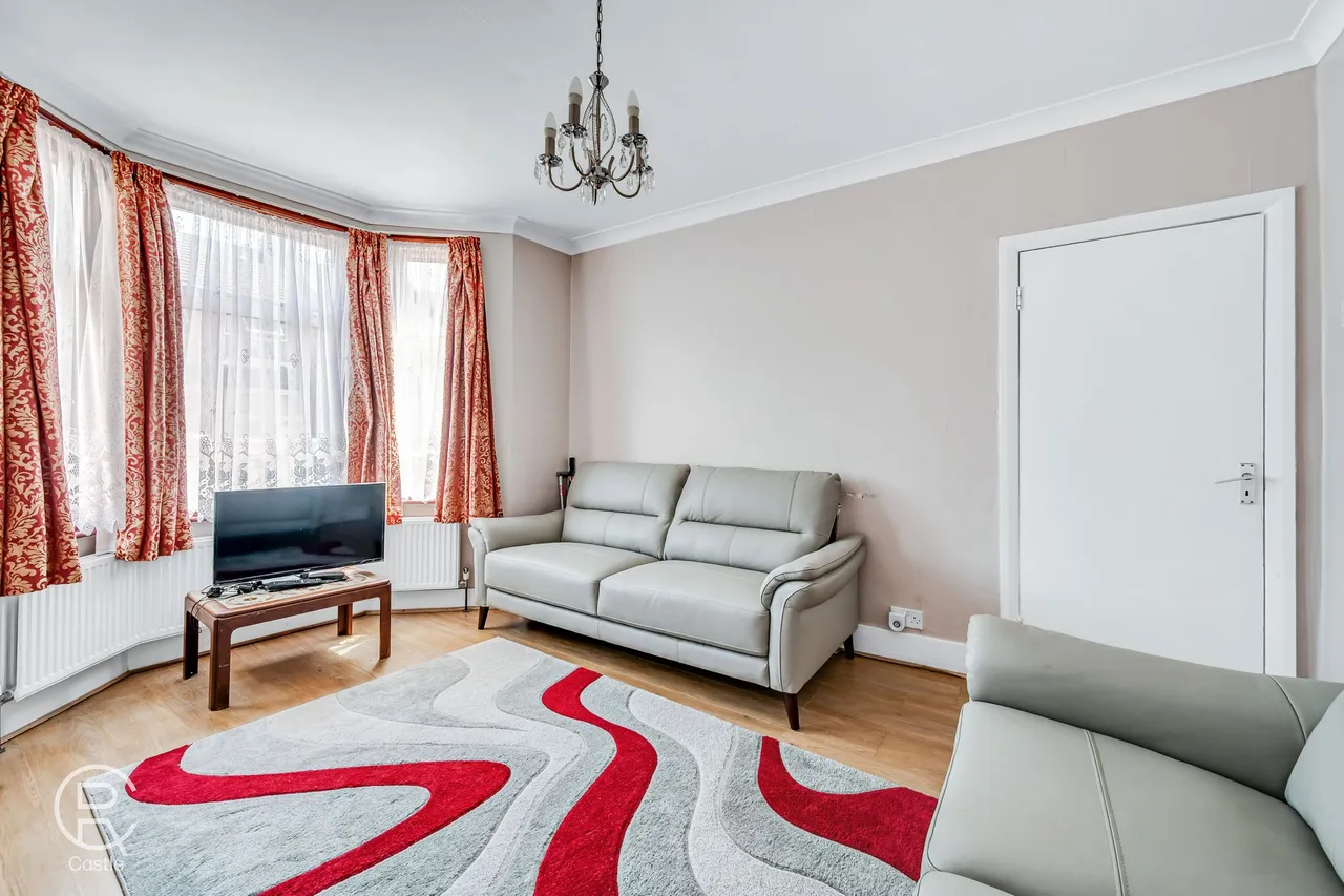 Endsleigh Road, Southall, Greater London, UB2 5QN, photo 4