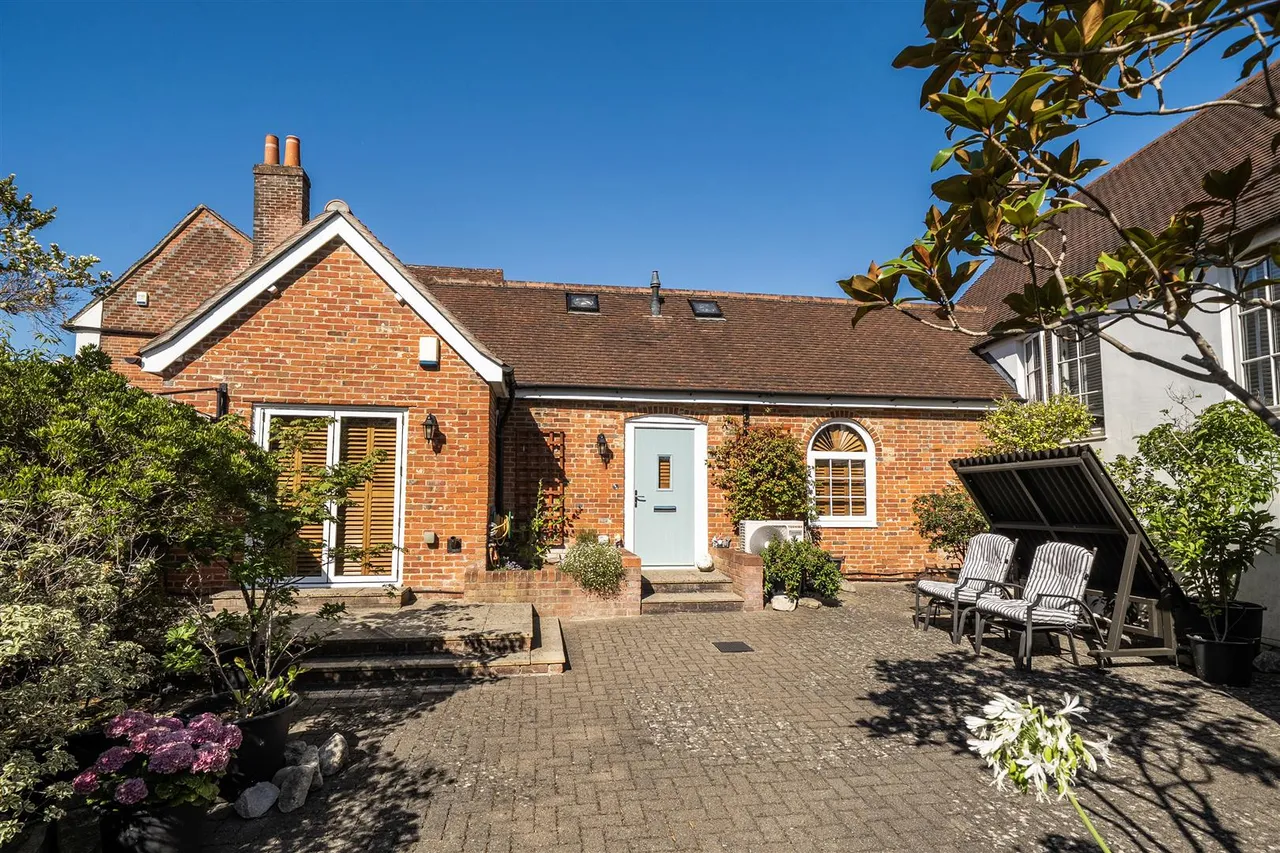 house for sale — Coach Hill, Titchfield Village
