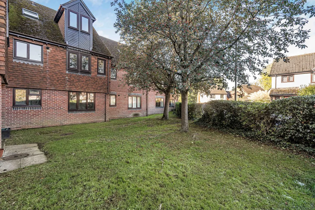 Wey Road, Godalming, GU7, photo 13
