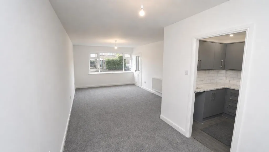 Summerbridge Crescent, Eccleshill, photo 3