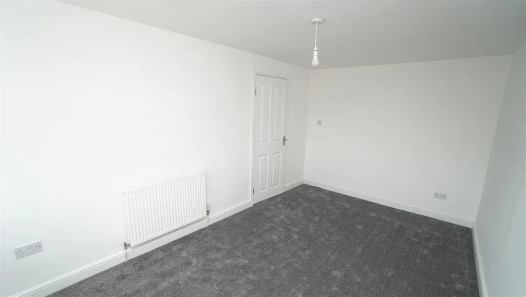 Summerbridge Crescent, Eccleshill, photo 8