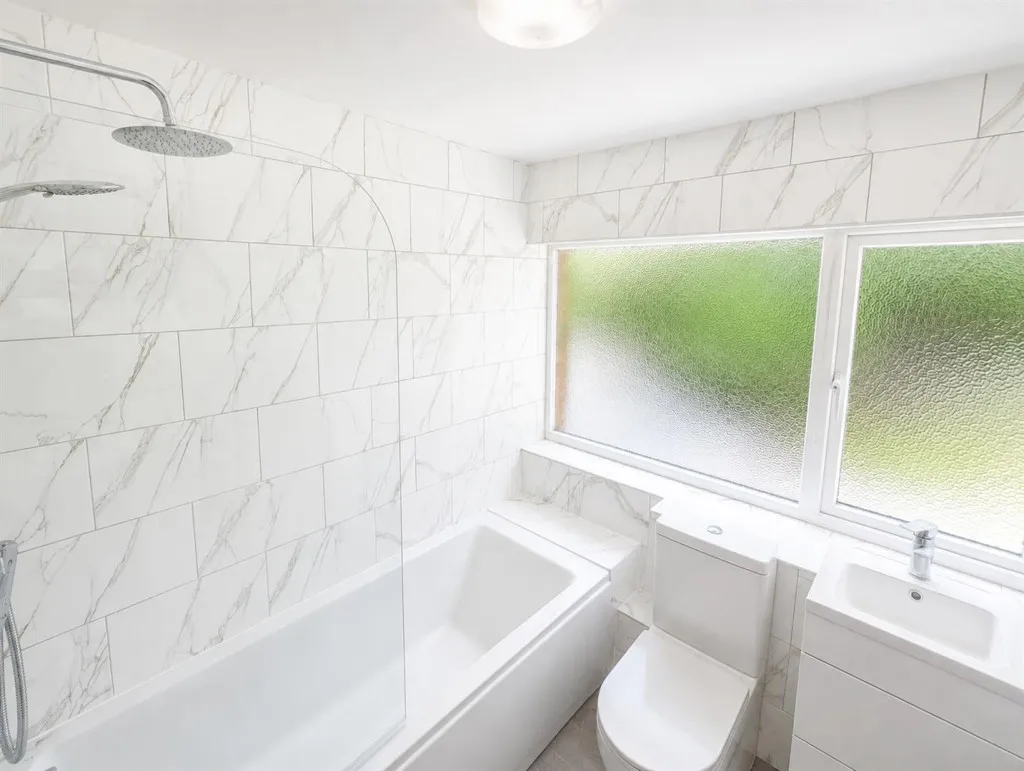 Summerbridge Crescent, Eccleshill, photo 12
