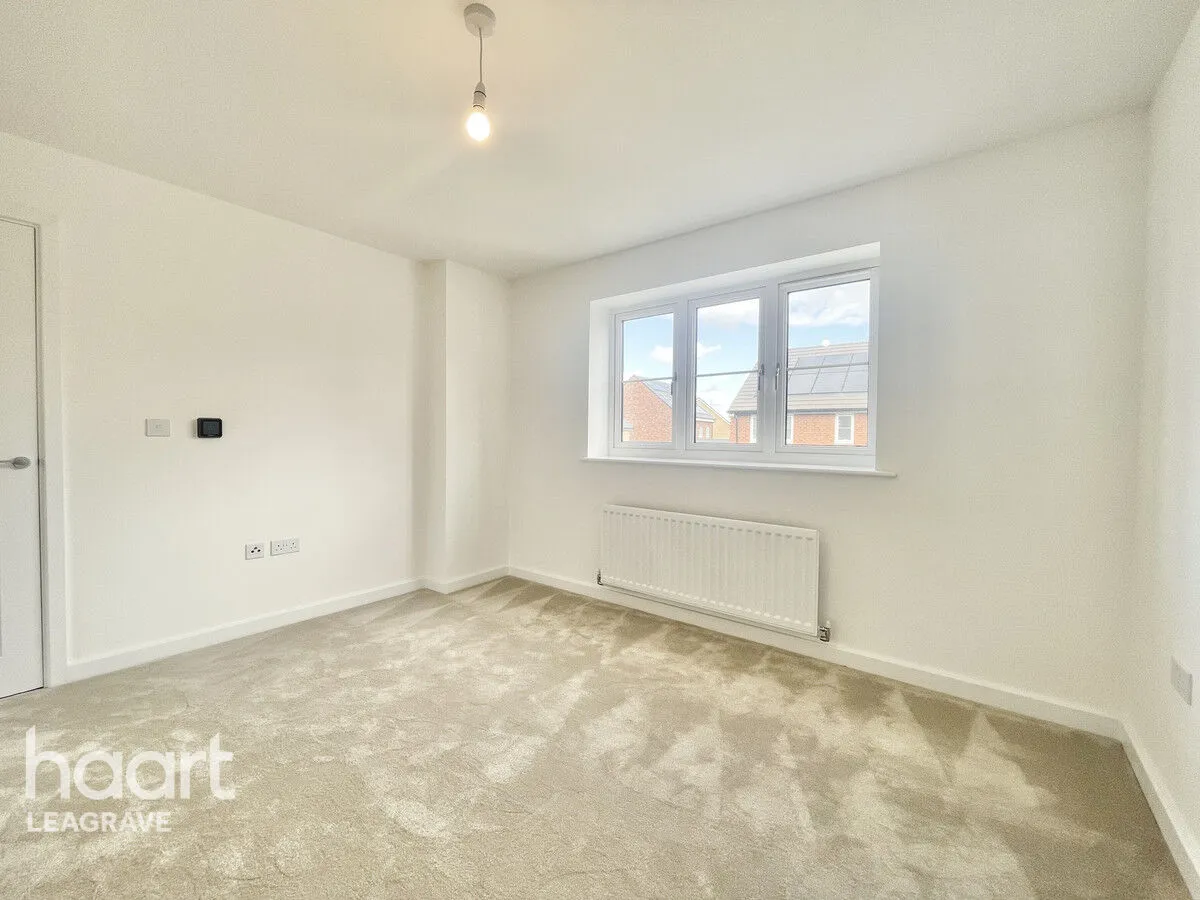 Glamis Croft, Harlington, LU5, photo 15