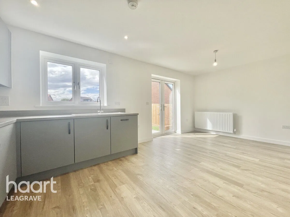 Glamis Croft, Harlington, LU5, photo 11