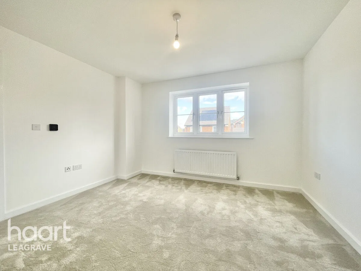 Glamis Croft, Harlington, LU5, photo 17