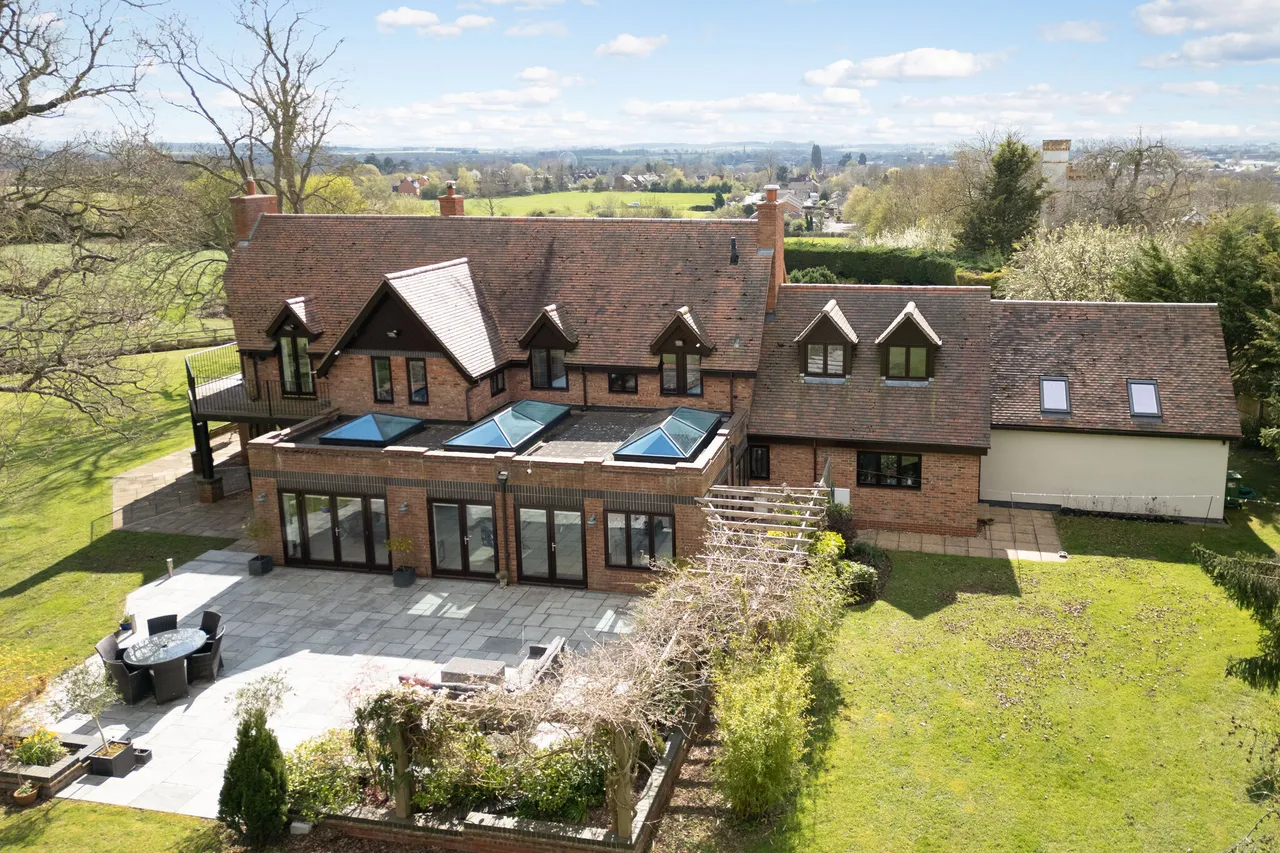 6 bed house for sale, Welcombe Hills, Stratford-Upon-Avon, CV37