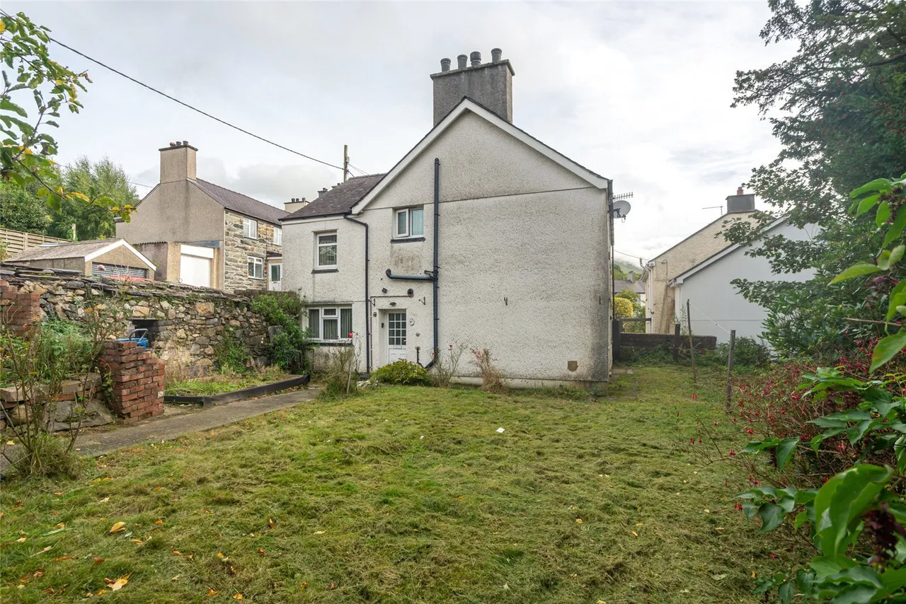 Pantglas Road, Bethesda, photo 23