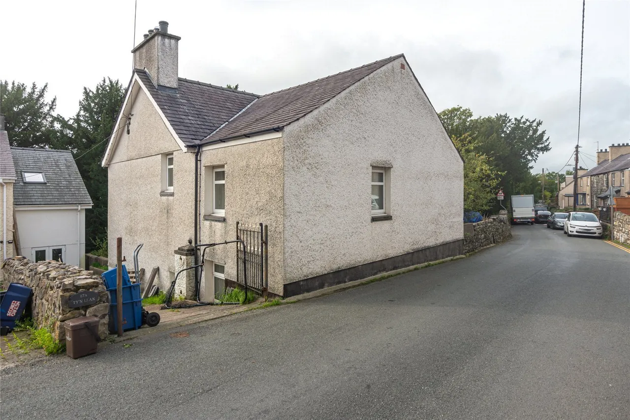 Pantglas Road, Bethesda, photo 24