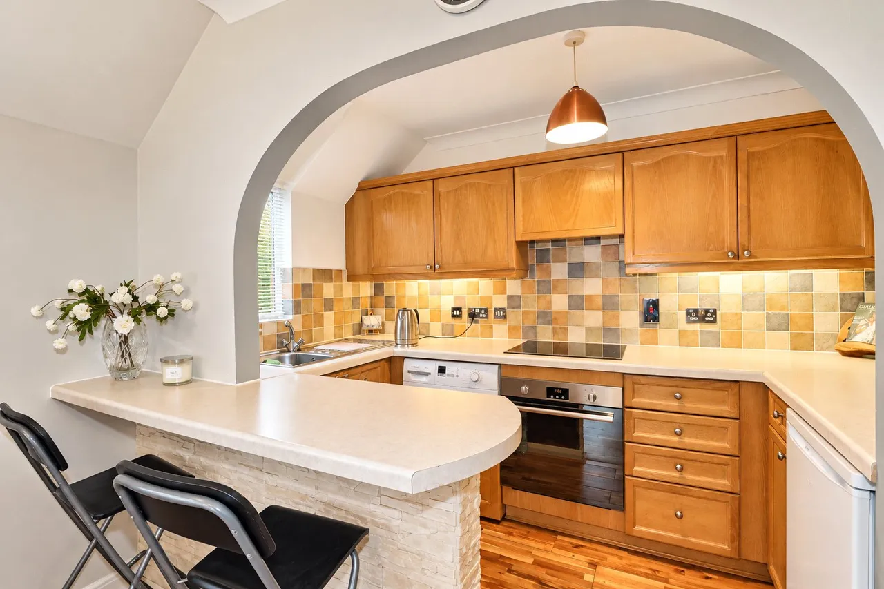 Brooklyn Road, Woking, GU22, photo 4