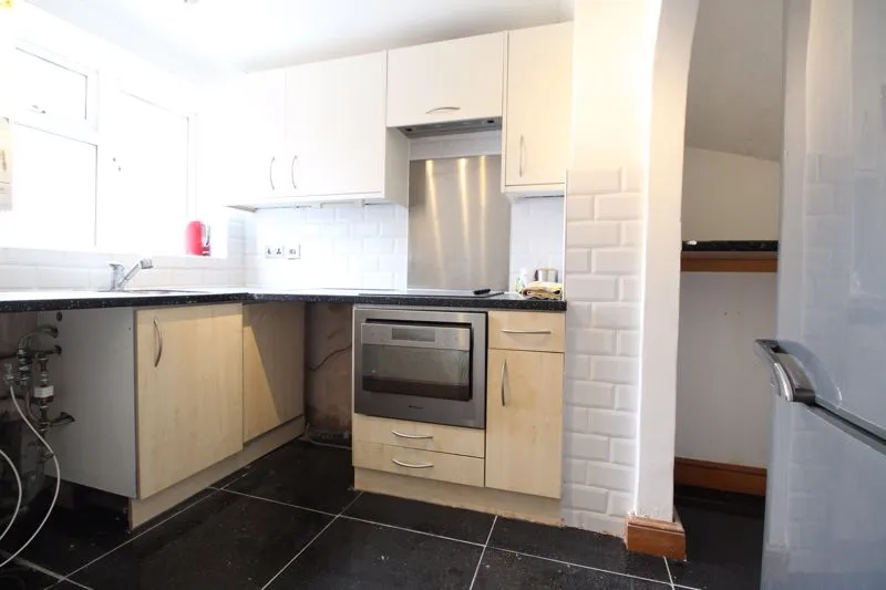 Fieldfare Green, Luton LU4 0YA, photo 3