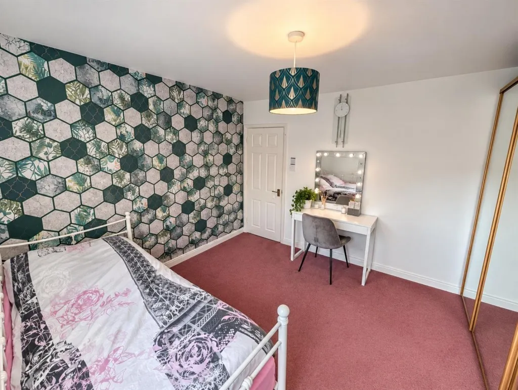 Highcroft Gardens, Keighley, BD21, photo 12