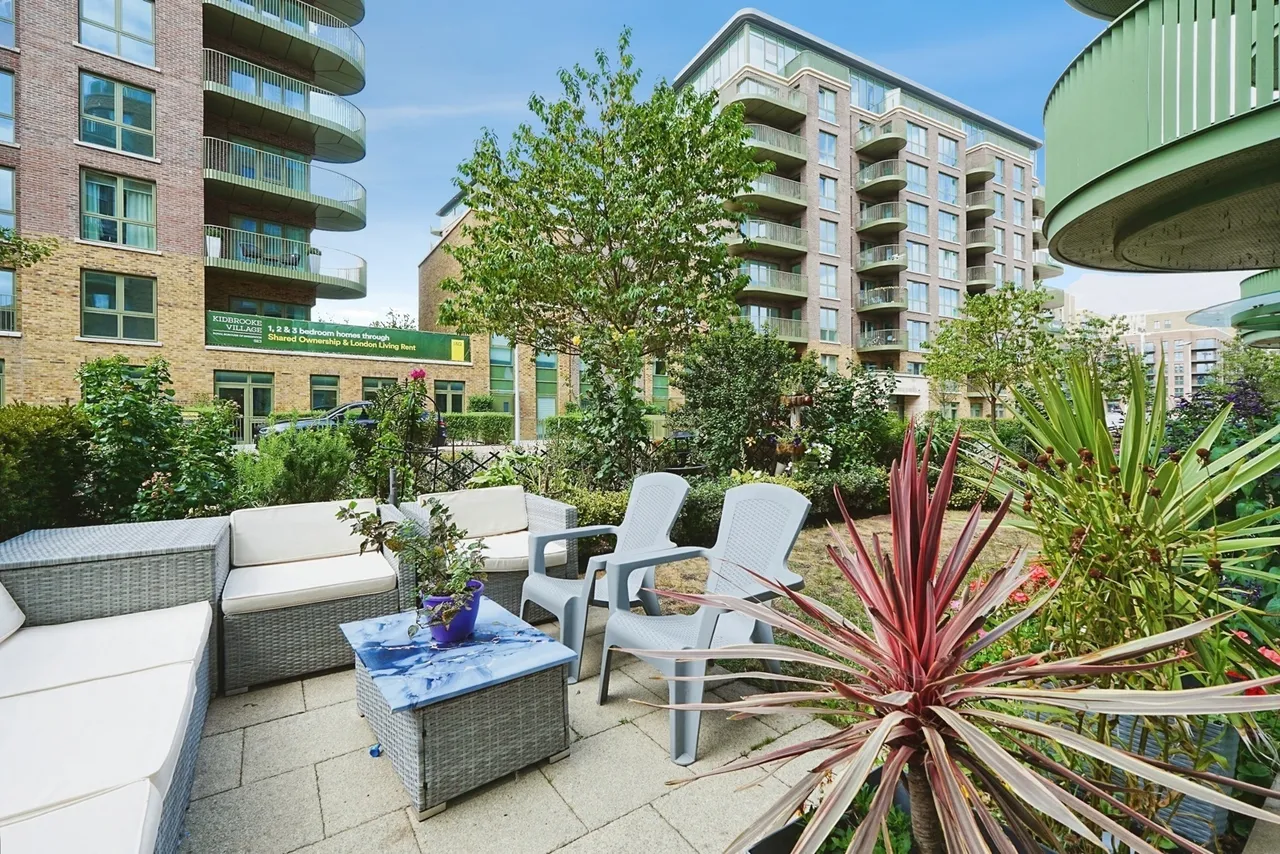 Ottley Drive, London, SE3, photo 3