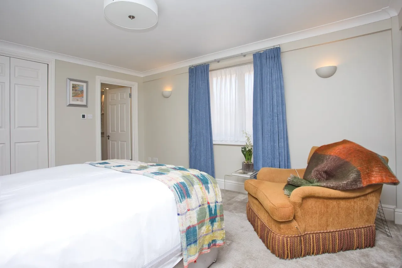 Carlton Leas, The Leas, CT20, photo 9