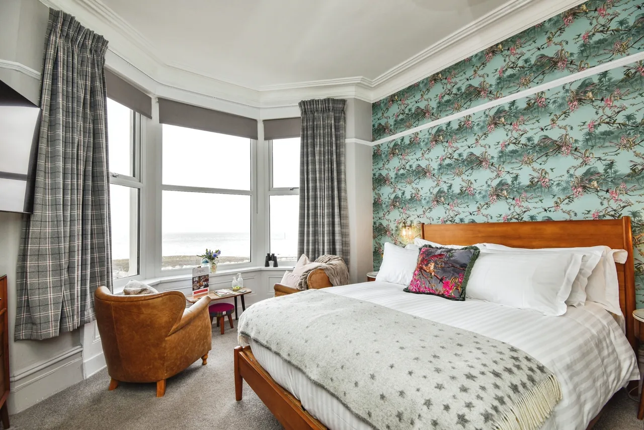 Marine Road East, Morecambe, LA4, photo 3