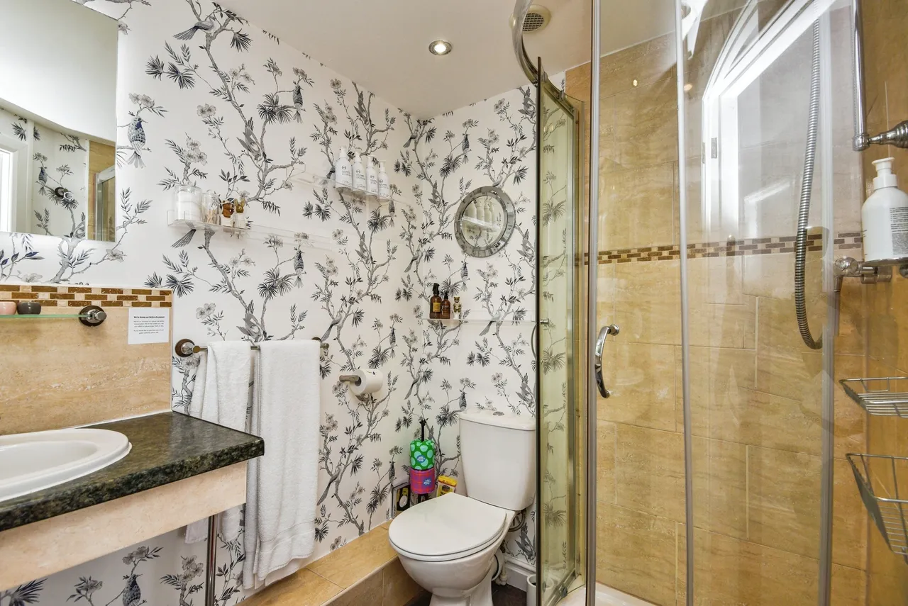 Marine Road East, Morecambe, LA4, photo 12
