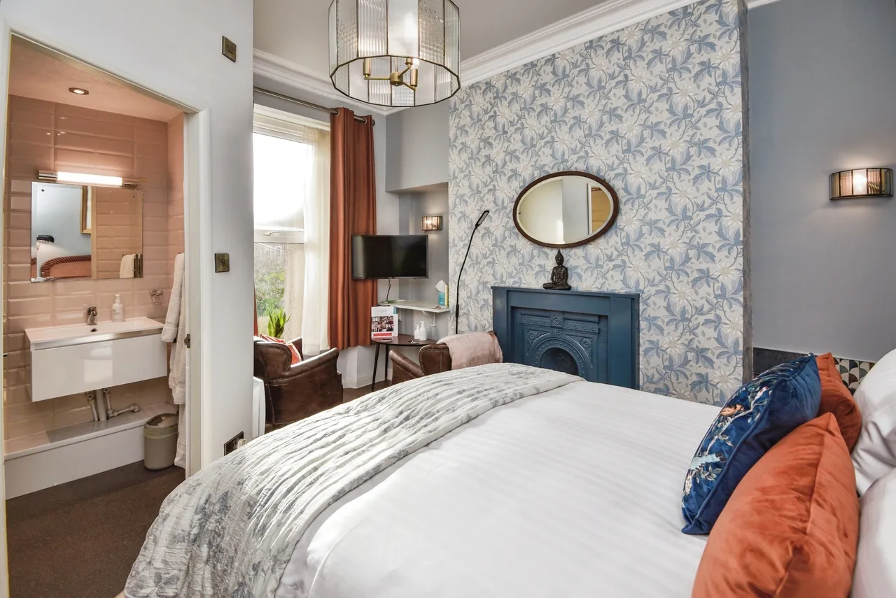 Marine Road East, Morecambe, LA4, photo 8