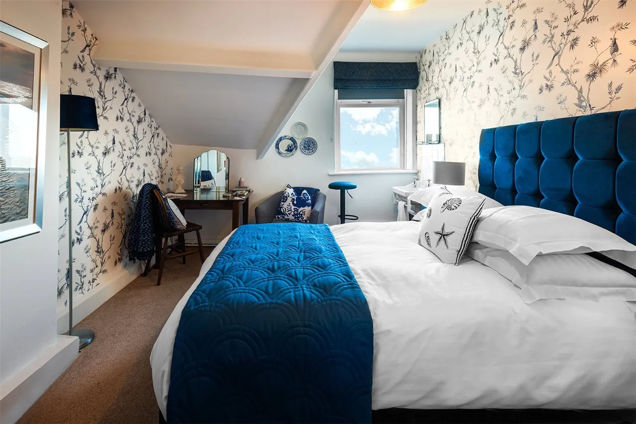 Marine Road East, Morecambe, LA4, photo 14