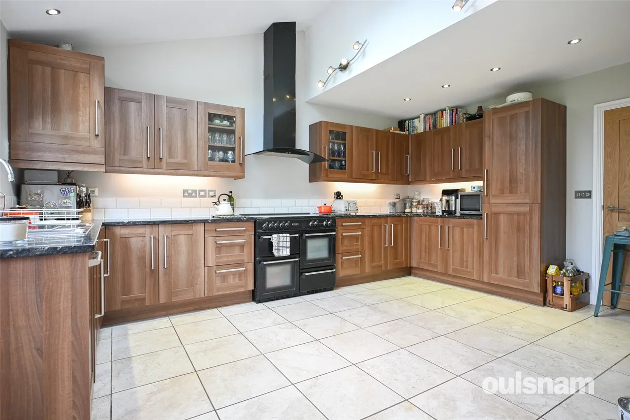 Monmouth Road, Bearwood, West Midlands, B67 5EE, photo 8
