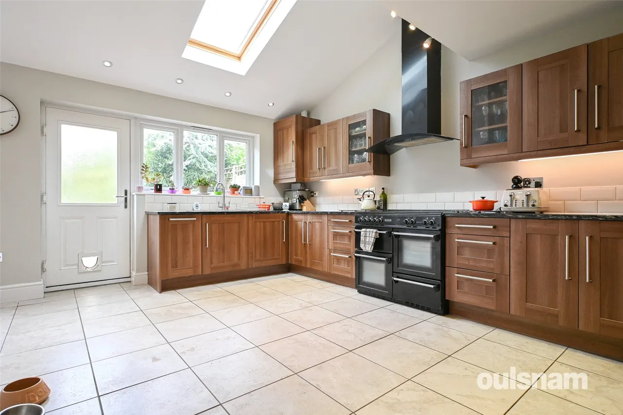 Monmouth Road, Bearwood, West Midlands, B67 5EE, photo 9