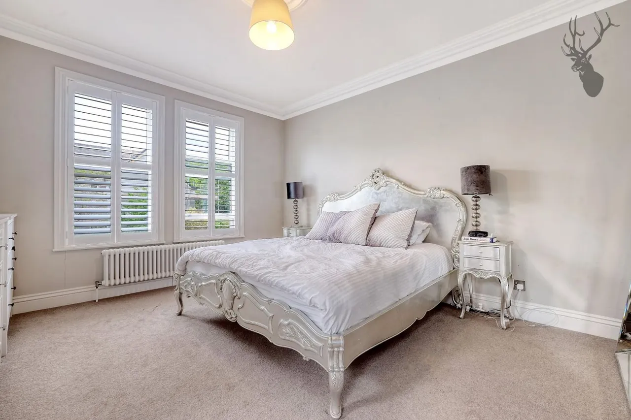 Coppice Row, Theydon Bois, CM16, photo 28