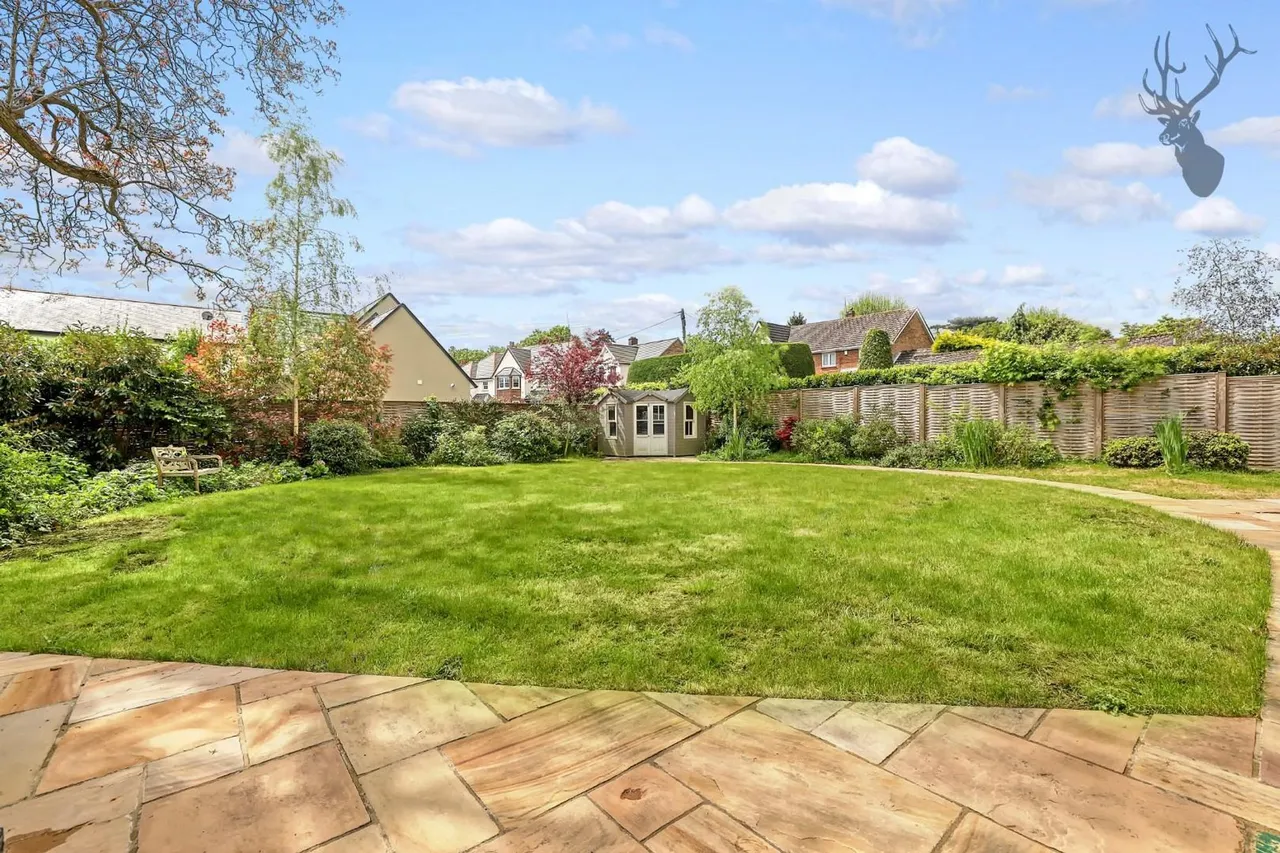 Coppice Row, Theydon Bois, CM16, photo 36