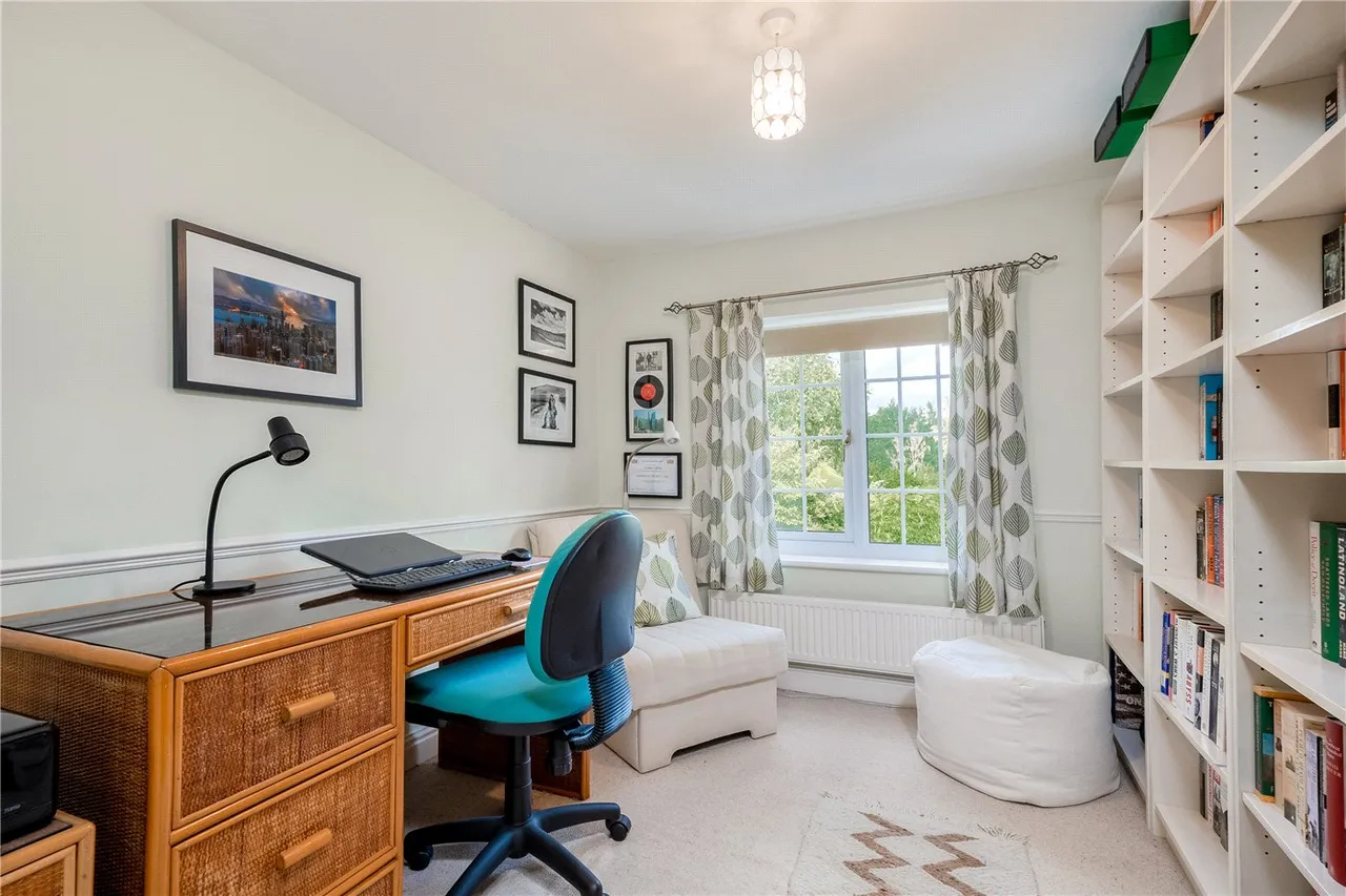 Kings Lane, Snitterfield, Stratford-upon-Avon, Warwickshire, CV37, photo 9