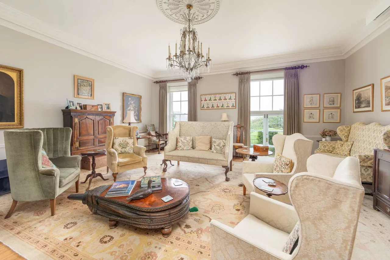 Brettingham Court, Hinton St. George, Somerset, TA17 8RY, photo 4