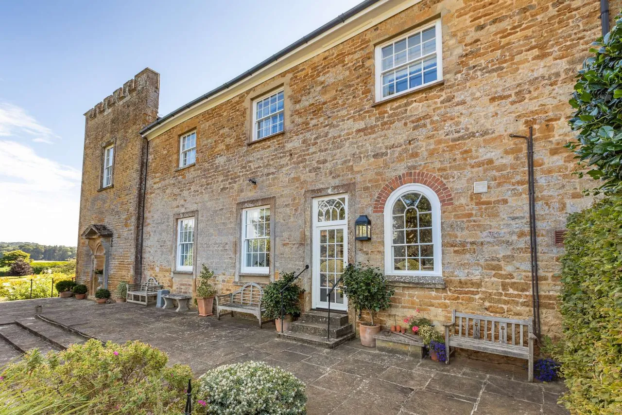 Brettingham Court, Hinton St. George, Somerset, TA17 8RY, photo 7